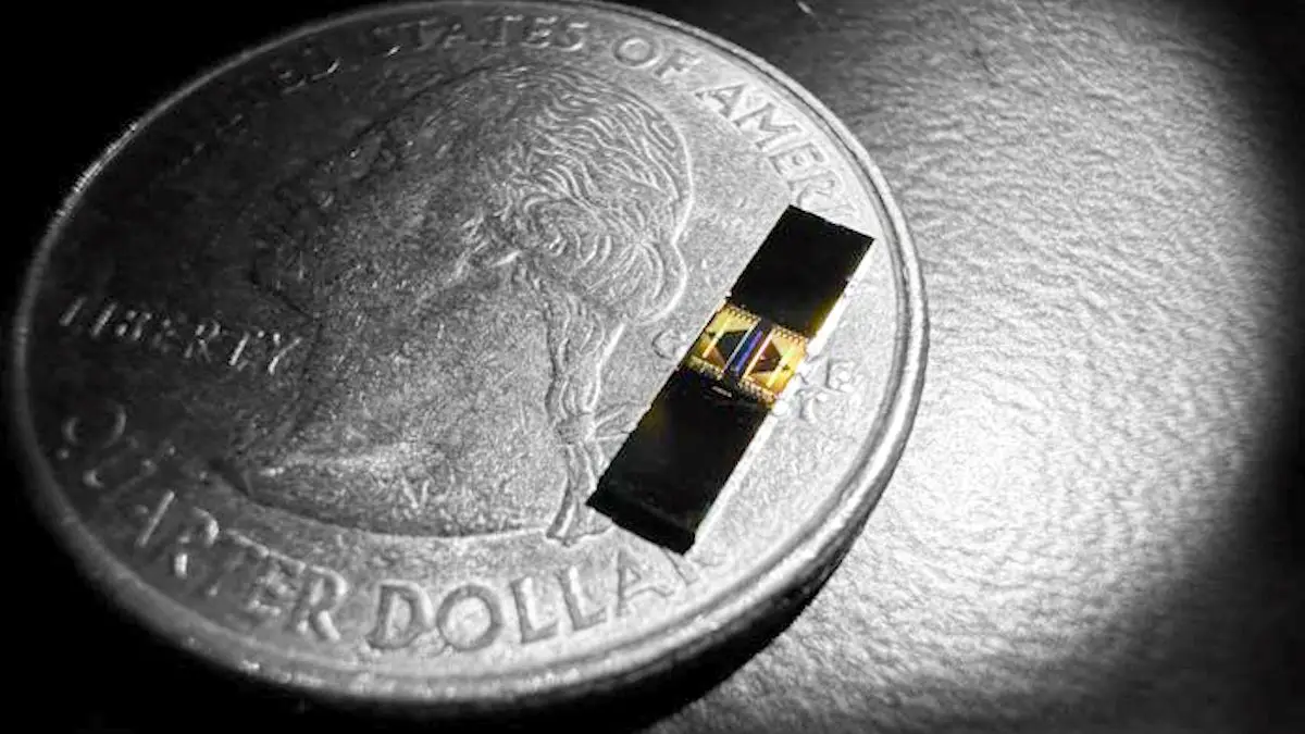 Unlocking the Power of Dissipative Kerr Solitons: On-Chip Optical ...