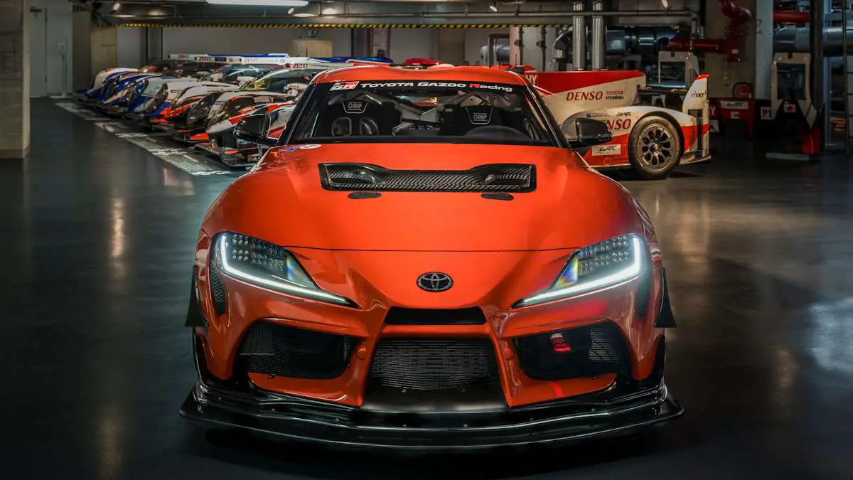 Trois exemplaires de la GR Supra GT4 "100 Edition" sur 3 continents