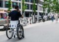 Suisse : une invention géniale transforme la conduite des fauteuils roulants