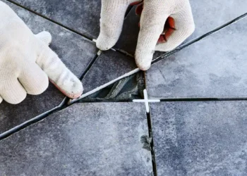 Le carrelage pour terrasse et extérieur : tout ce que vous devez savoir